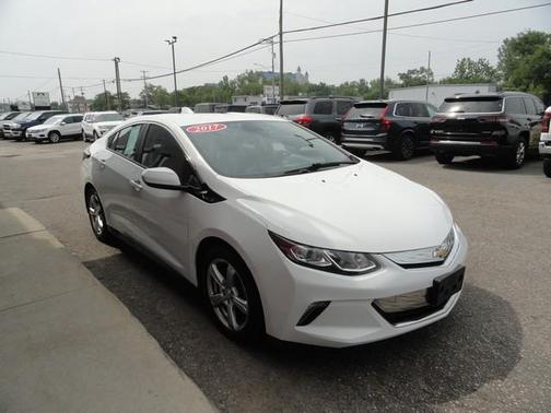 2017 Chevrolet Volt LT