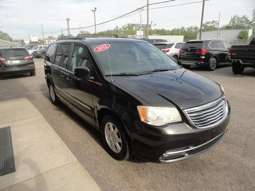 Black 2012 Chrysler Town & Country