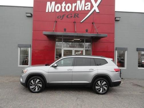 2025 Volkswagen Atlas 2.0T SE