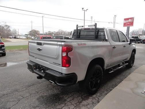 2022 Chevrolet Silverado 1500 Custom Trail Boss