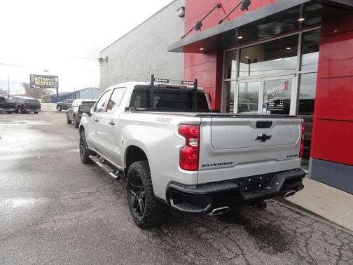 2022 Chevrolet Silverado 1500 Custom Trail Boss