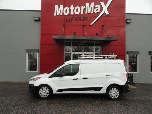 White 2023 Ford Transit Connect XL