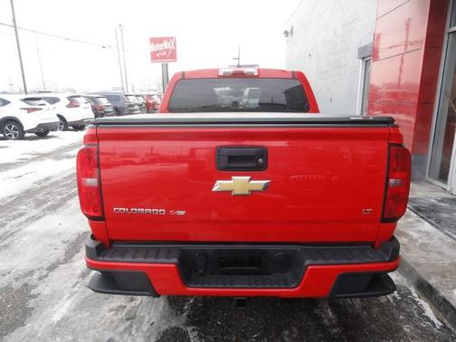 2017 Chevrolet Colorado LT