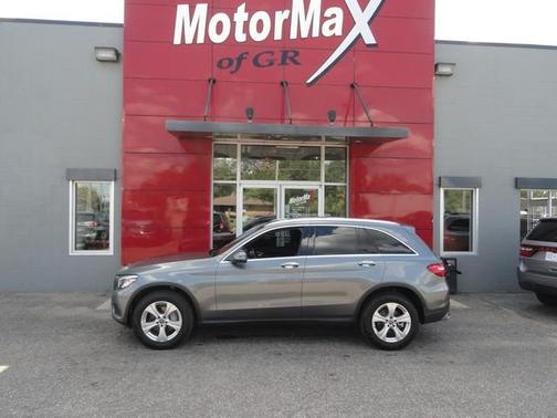 2018 Mercedes-Benz GLC 300 Base 4MATIC