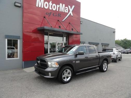 2018 RAM 1500 ST