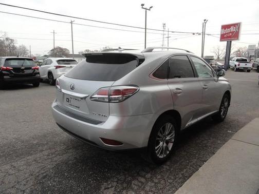Silver 2013 Lexus RX 450h