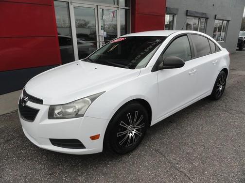 2013 Chevrolet Cruze LS