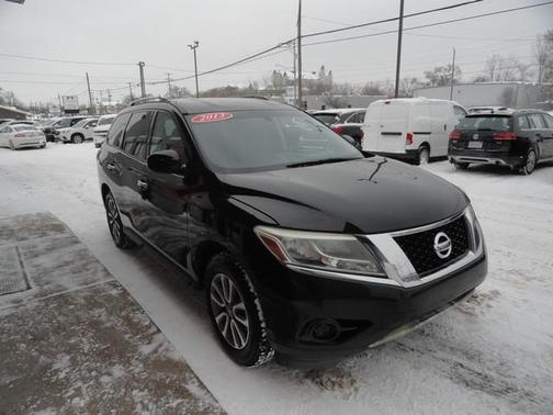2013 Nissan Pathfinder SV