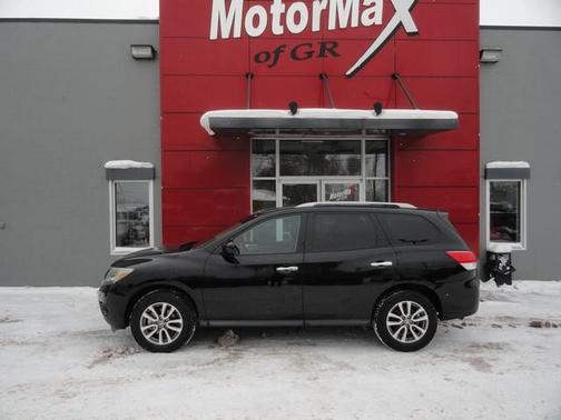 2013 Nissan Pathfinder SV