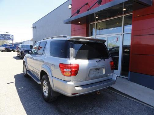 2003 Toyota Sequoia