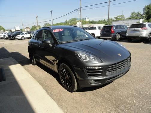 2017 Porsche Macan S