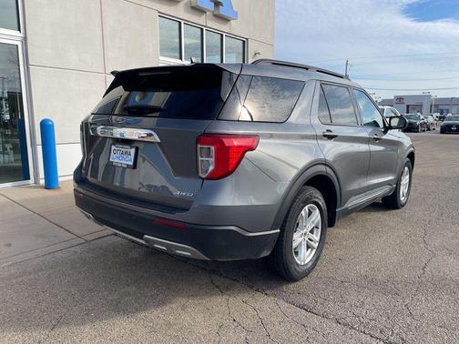 2024 Ford Explorer XLT