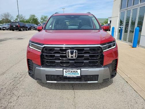 Radiant Red Metallic II 2026 Honda Pilot Elite