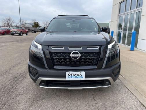 2024 Nissan Pathfinder Rock Creek 4WD