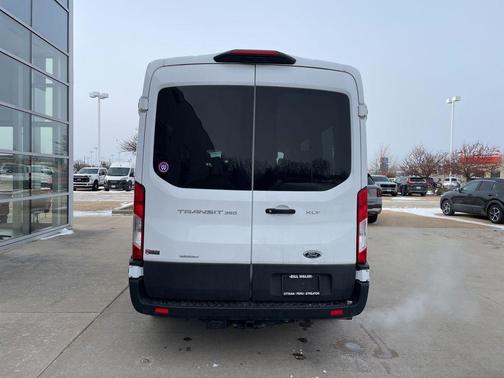 2022 Ford Transit-350 XLT