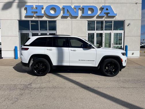 2024 Jeep Grand Cherokee Altitude