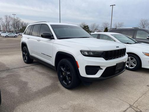 2024 Jeep Grand Cherokee Altitude