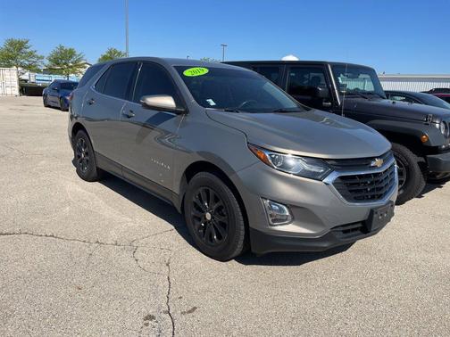 Pepperdust Metallic 2019 Chevrolet Equinox 1LT