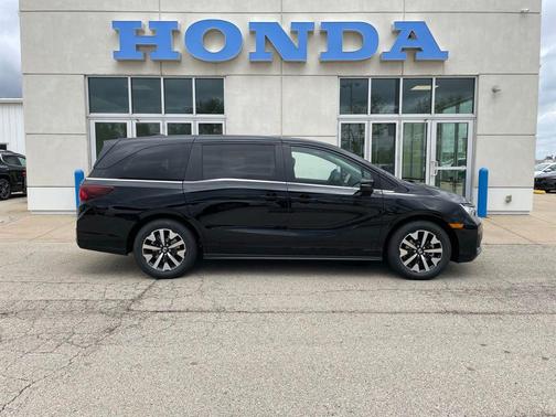 Crystal Black Pearl 2026 Honda Odyssey EX-L