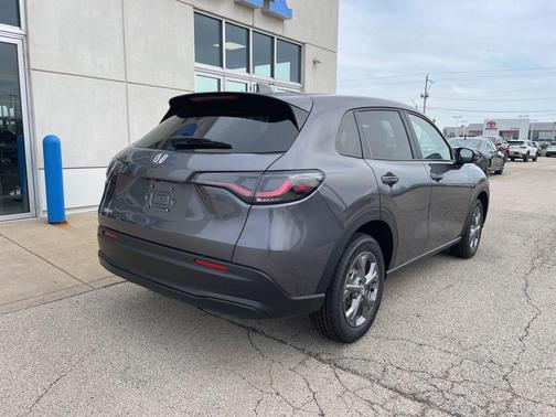 Modern Steel Metallic 2026 Honda HR-V LX