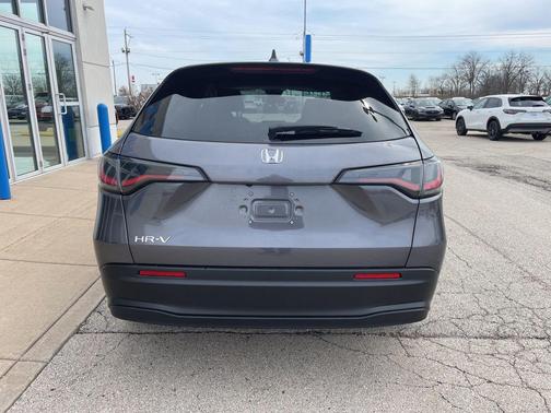 Modern Steel Metallic 2026 Honda HR-V LX