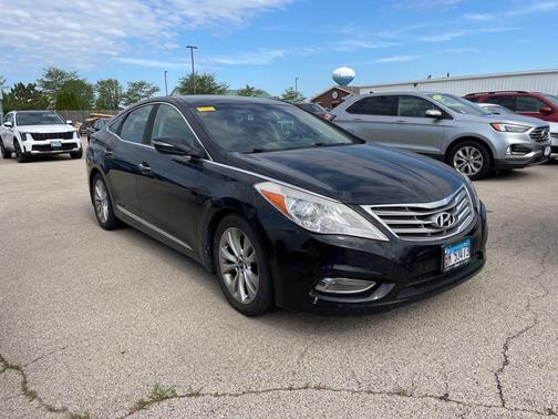 Black Onyx Pearl 2013 Hyundai Azera Base