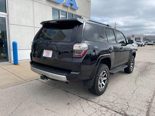 Midnight Black Metallic 2024 Toyota 4Runner TRD Off Road Premium