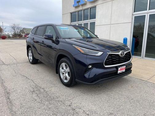 2023 Toyota Highlander LE