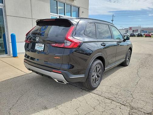 Crystal Black Pearl 2026 Honda CR-V Hybrid TrailSport AWD