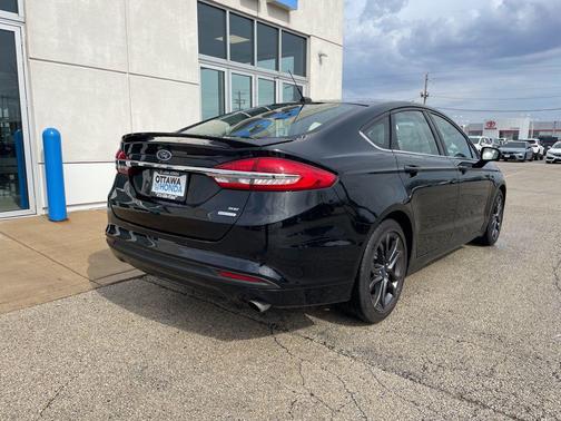 2018 Ford Fusion SE