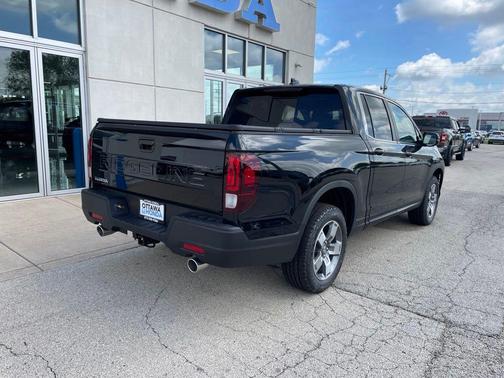 Crystal Black Pearl 2026 Honda Ridgeline RTL
