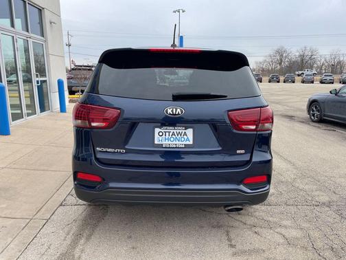 2019 Kia Sorento LX