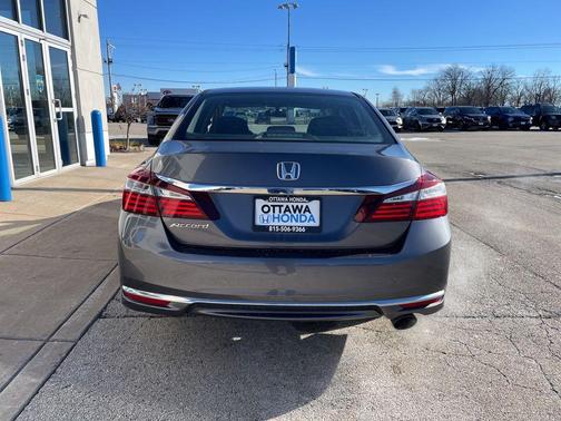2016 Honda Accord LX