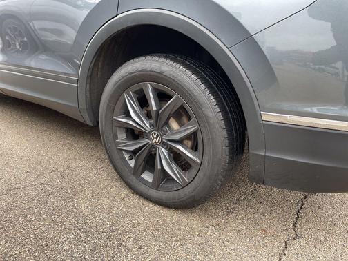 2024 Volkswagen Tiguan 2.0T SE 4MOTION