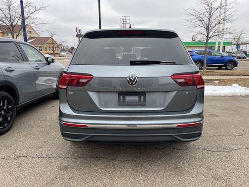 2024 Volkswagen Tiguan 2.0T SE 4MOTION