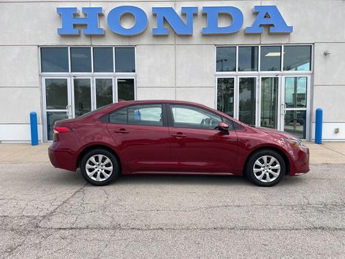 Ruby Flare Pearl 2026 Toyota Corolla LE