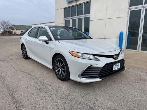 2024 Toyota Camry XLE