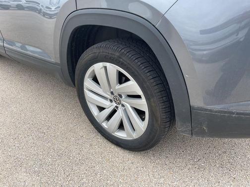 2021 Volkswagen Atlas Cross Sport 2.0T SE w/Technology 4MOTION