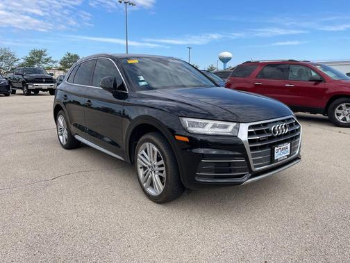 Black Metallic 2018 Audi Q5 2.0T Tech Premium
