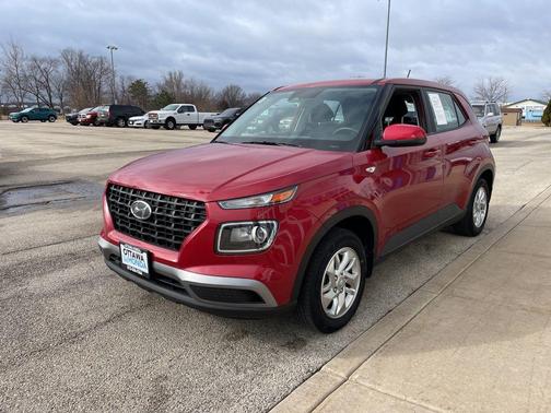 2023 Hyundai VENUE SE