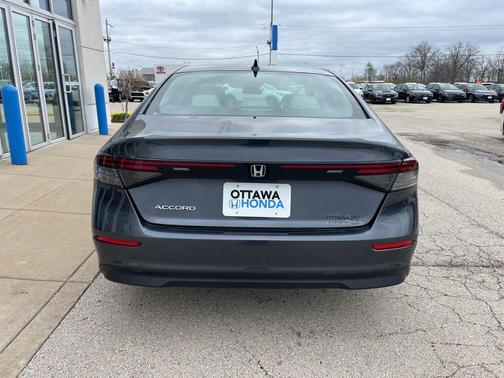 2023 Honda Accord LX 1.5T