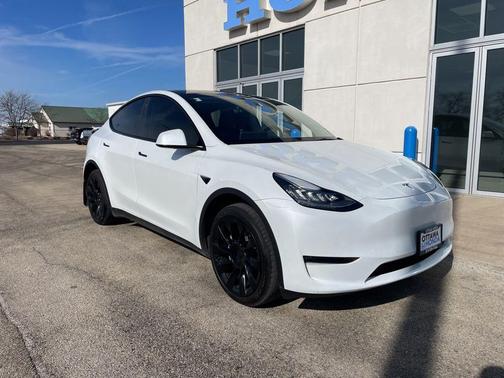2023 Tesla Model Y Long Range Dual Motor All-Wheel Drive