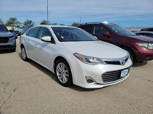 Blizzard Pearl 2015 Toyota Avalon XLE Premium