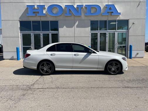 White 2019 Mercedes-Benz E-Class 4MATIC