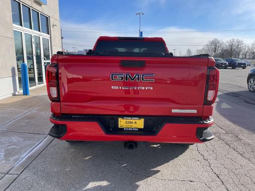 2023 GMC Sierra 1500 Elevation