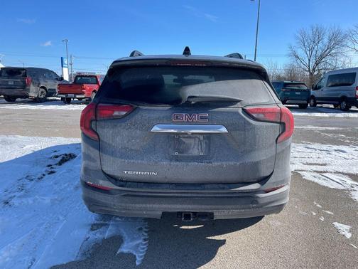 2020 GMC Terrain SLE