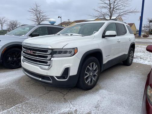 2023 GMC Acadia AWD SLT