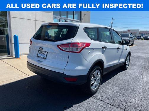 Oxford White 2014 Ford Escape S