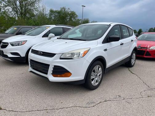 Oxford White 2014 Ford Escape S