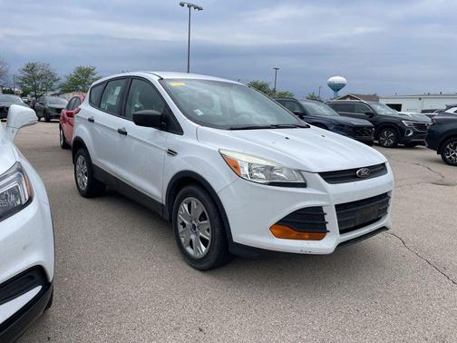 Oxford White 2014 Ford Escape S